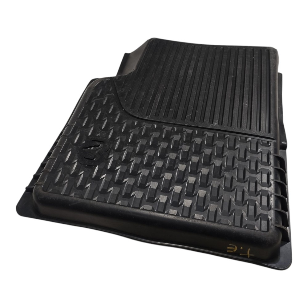 Tapete Traseiro Esquerdo Ram Rampage 2023 2025 V659 9