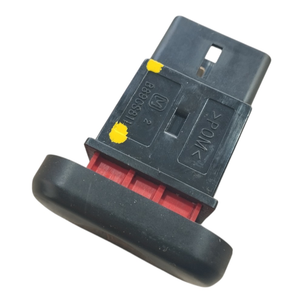 Botão Pisca Alerta Mitsubishi L200 Sport 2006 V647 3
