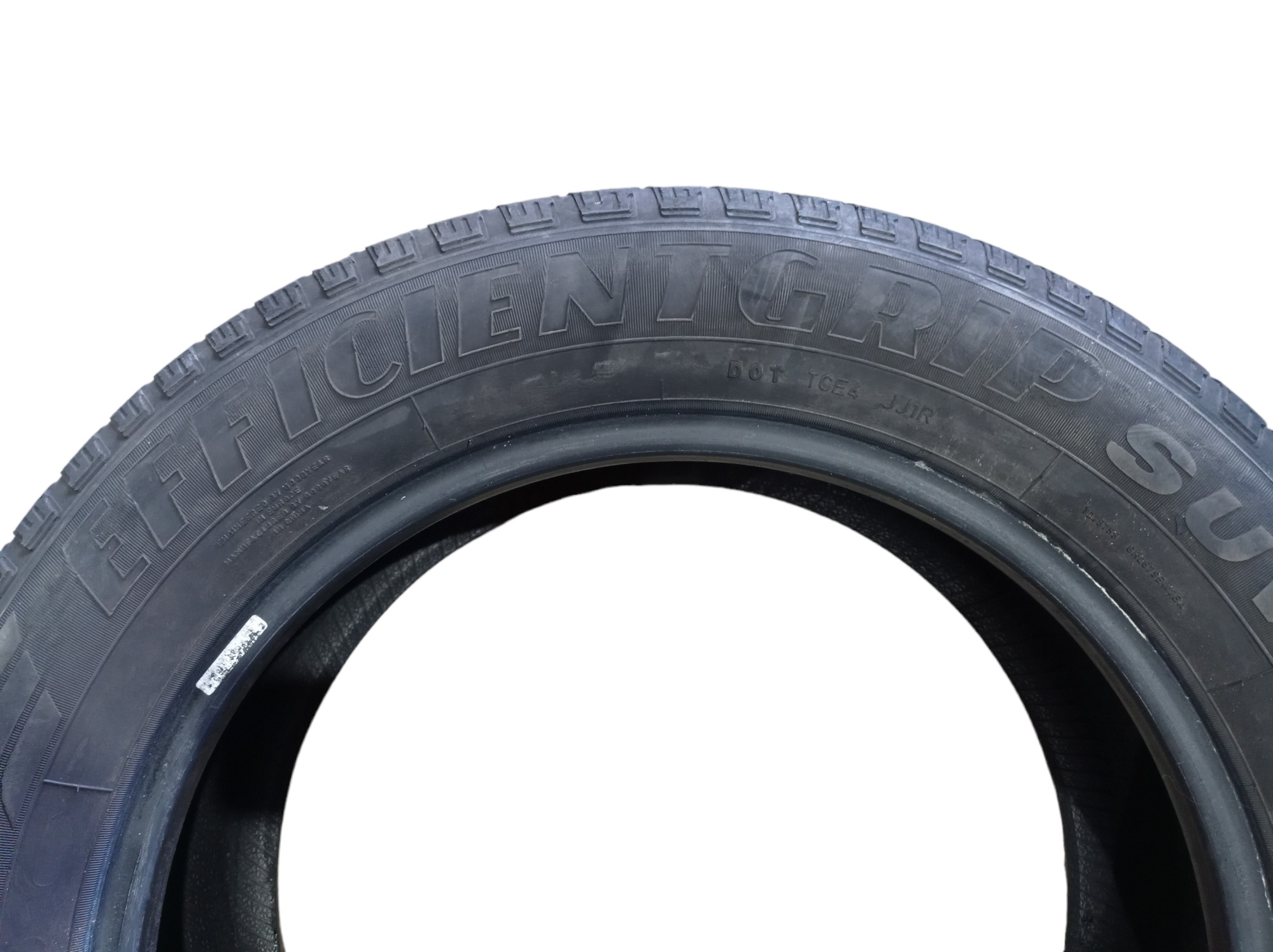 Pneu Aro 18 Goodyear Efficinetgrip Suv 225/60 R18 7