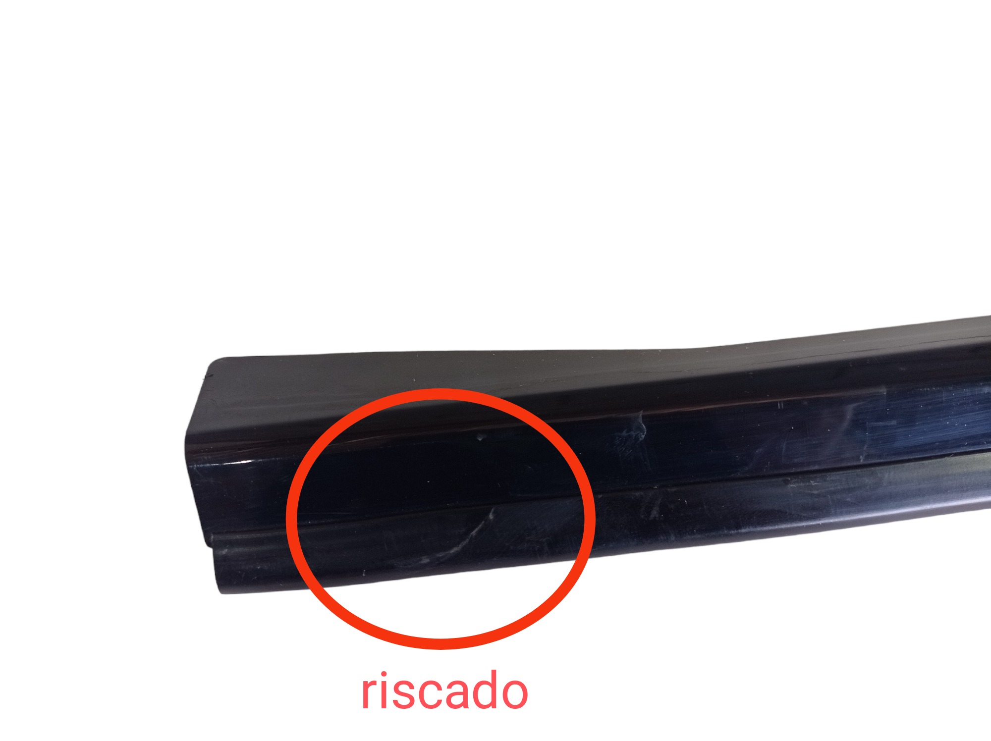 Acabamento Vidro Fixo Traseiro Direito Pajero Full 2012  Preto