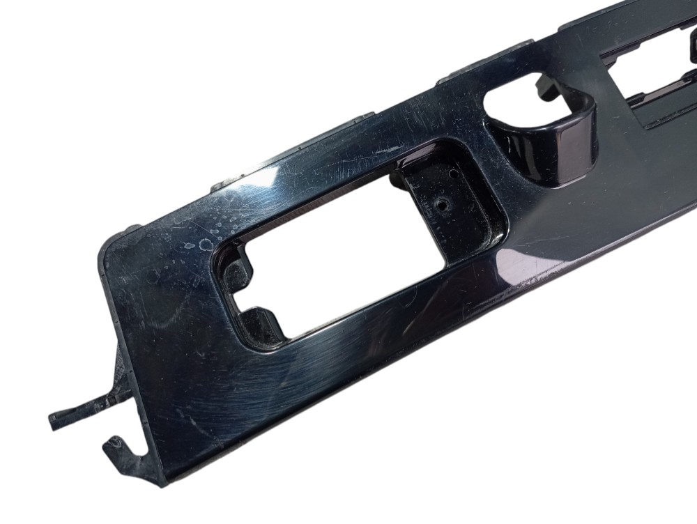 Moldura Luz Placa Traseira Hyundai Creta 2023 V609 4