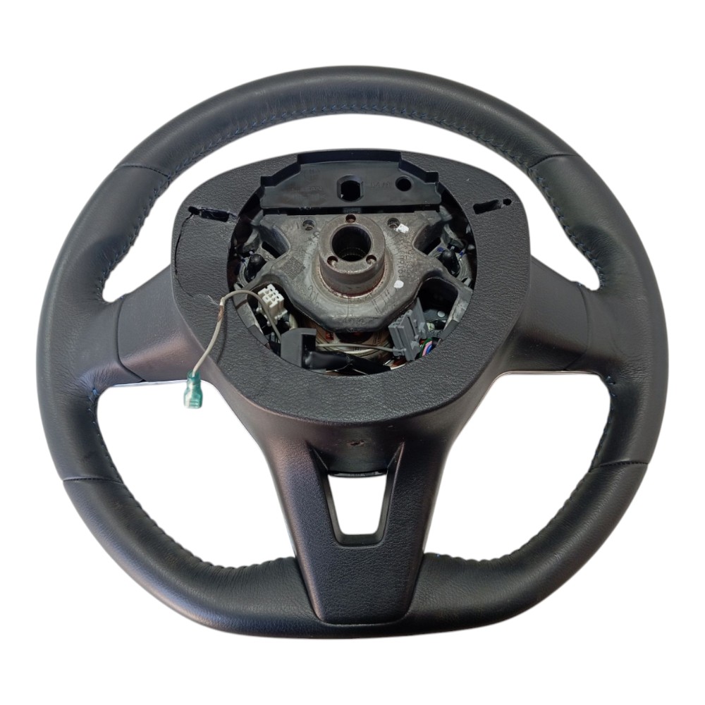 Volante Motorista Nissan Leaf 2023 V632 9