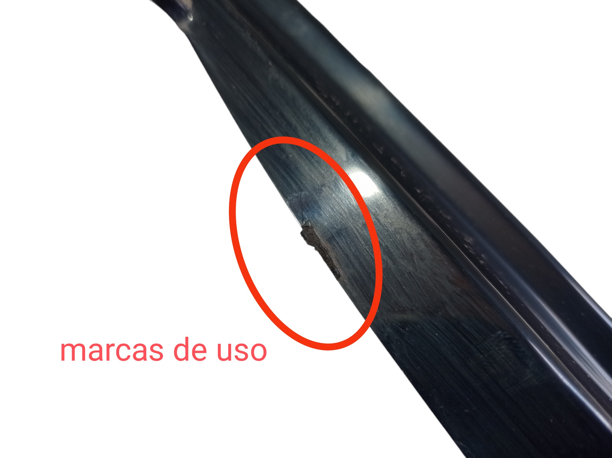 Acabamento Vidro Fixo Tras Esquerdo Grand Caravan 2005 V586 8