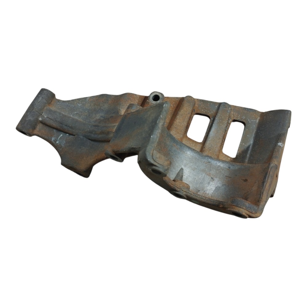 Suporte bomba hidráulica Troller T4 2006 a 12 V650 3