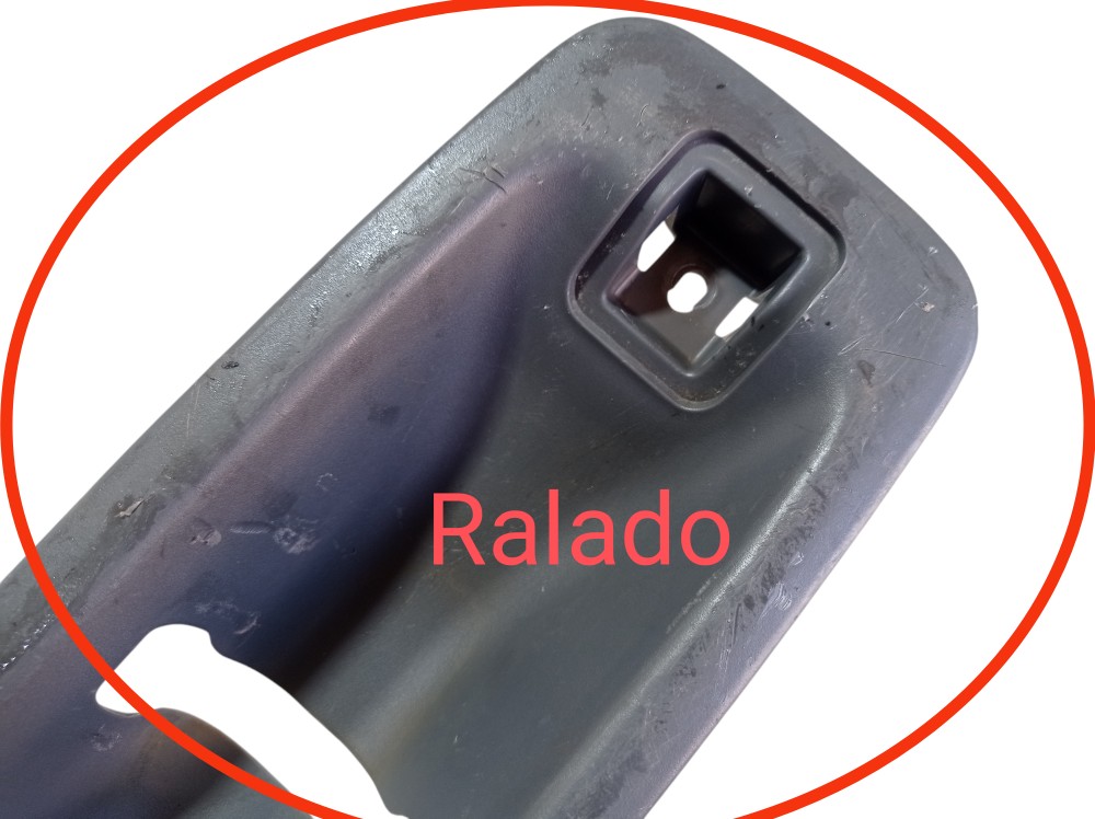 Acabamento Inferior Banco Traseiro Toyota Prado 2005 V620 5