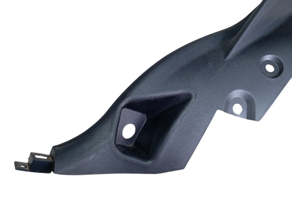 Acabamento Direito Coluna Traseira Chery Tiggo 2 2020 V613 3