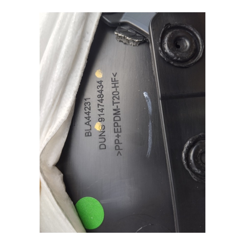 Forro Porta Dianteiro Direito Chevrolet Tracker 2020 25 V627 4