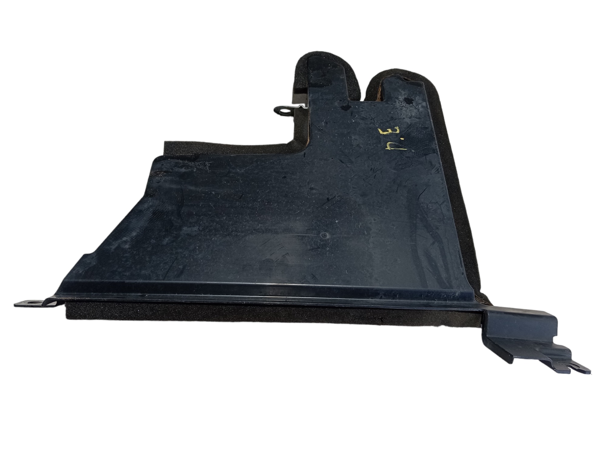 Defletor Esquerdo Radiador Nissan Leaf 2022 V589 1