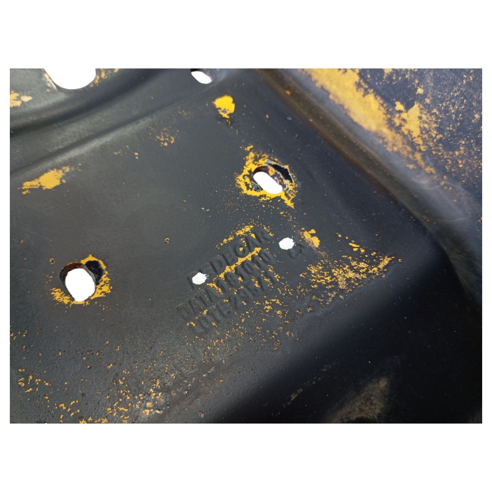 Moldura Placa Traseira Troller T4 2011 V650 Preto 9
