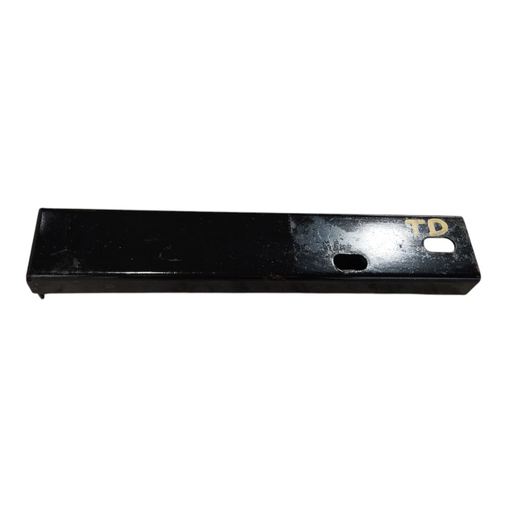 Suporte Parachoque Traseiro Direito Mitsubishi L200 04 V638 7