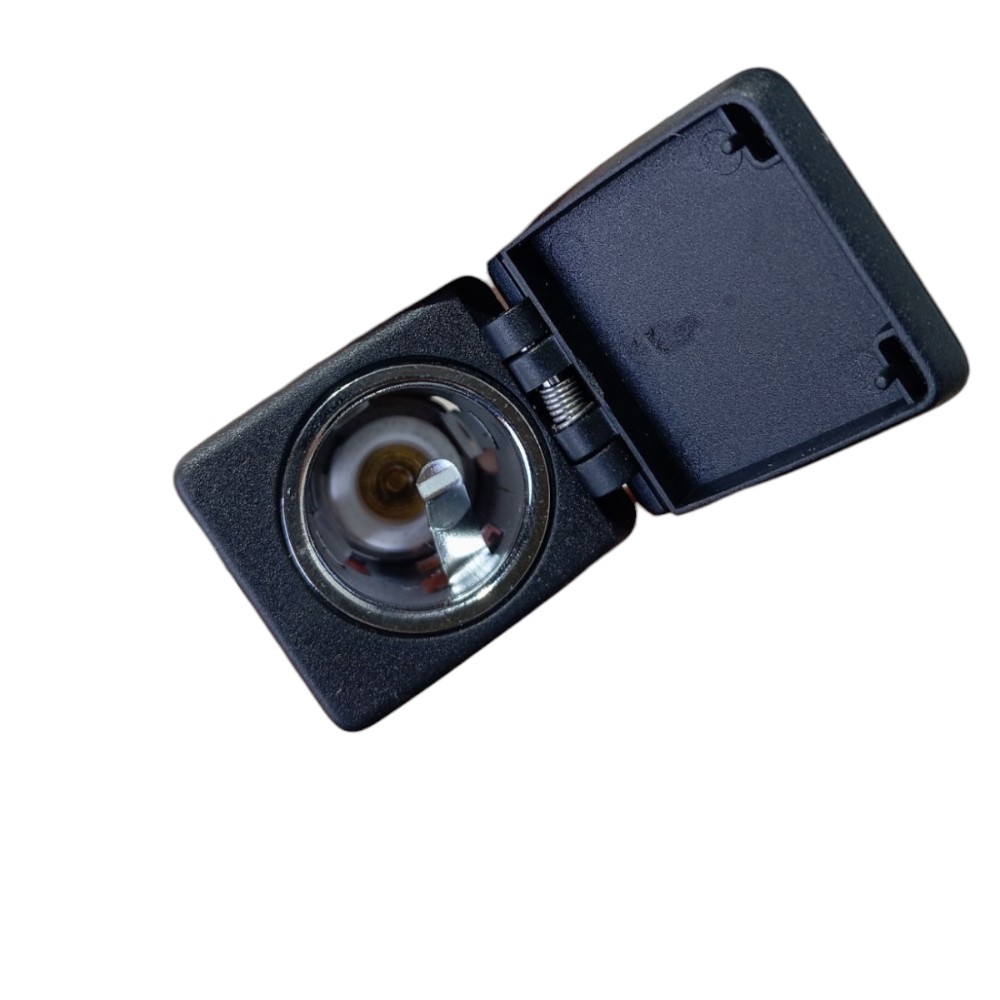 Tomada 12v Esquerda Porta Malas Defender 2021 2022 V645 4