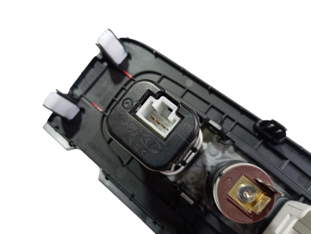 Tomada 12v Hyundai Creta Nline 1.0 2023 V609 1