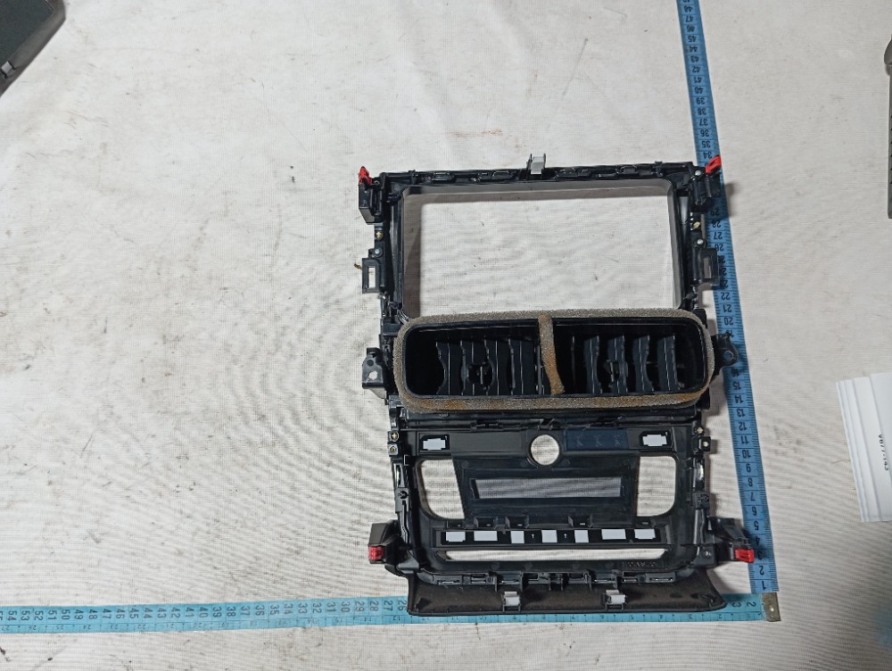 Moldura Central Painel Toyota Yaris 2019 A 2024 8