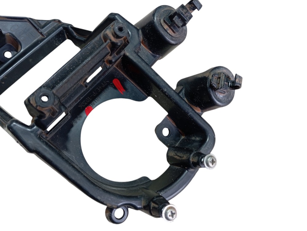 Suporte Farol Milha Esquerdo Lexus Rx500hf 2023 V619 3