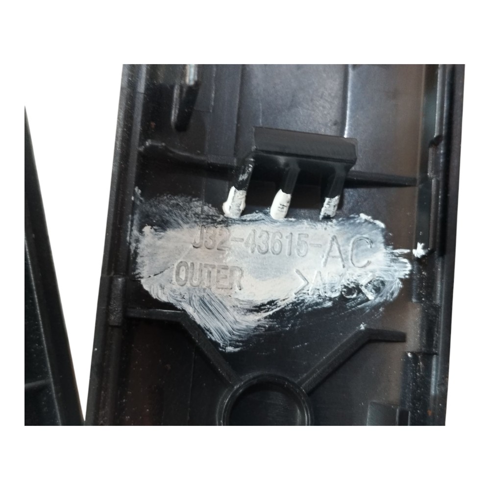 Puxador Direito Tampa Tras Land Rover Evoque 2012 A 15 V633 7