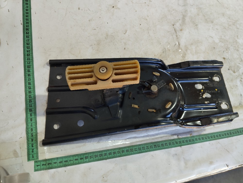Suporte Estepe Chrysler Grand Caravan 2003 V578 8