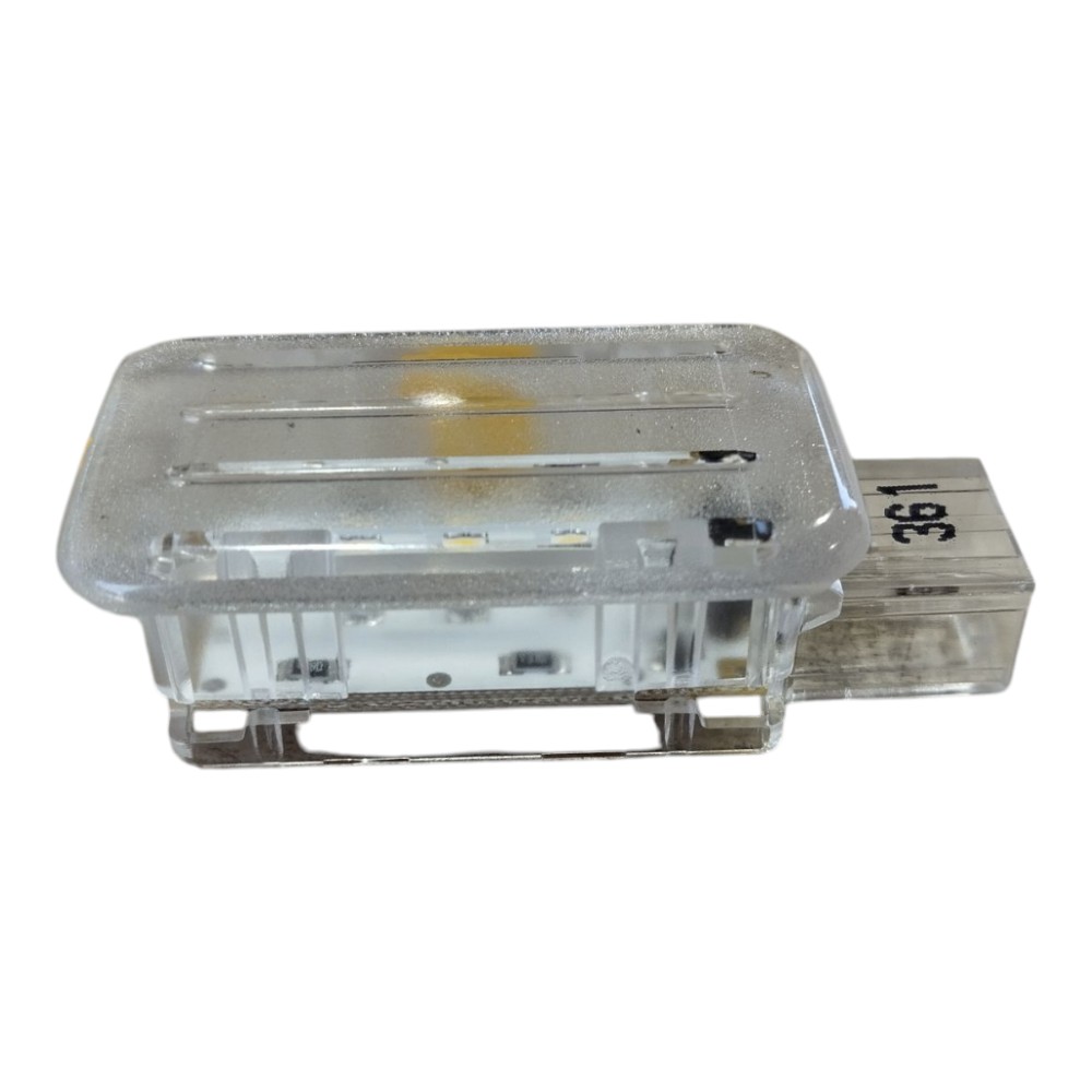 Luz Cortesia Traseira Direita Land Rover Defender 2022 V645 6