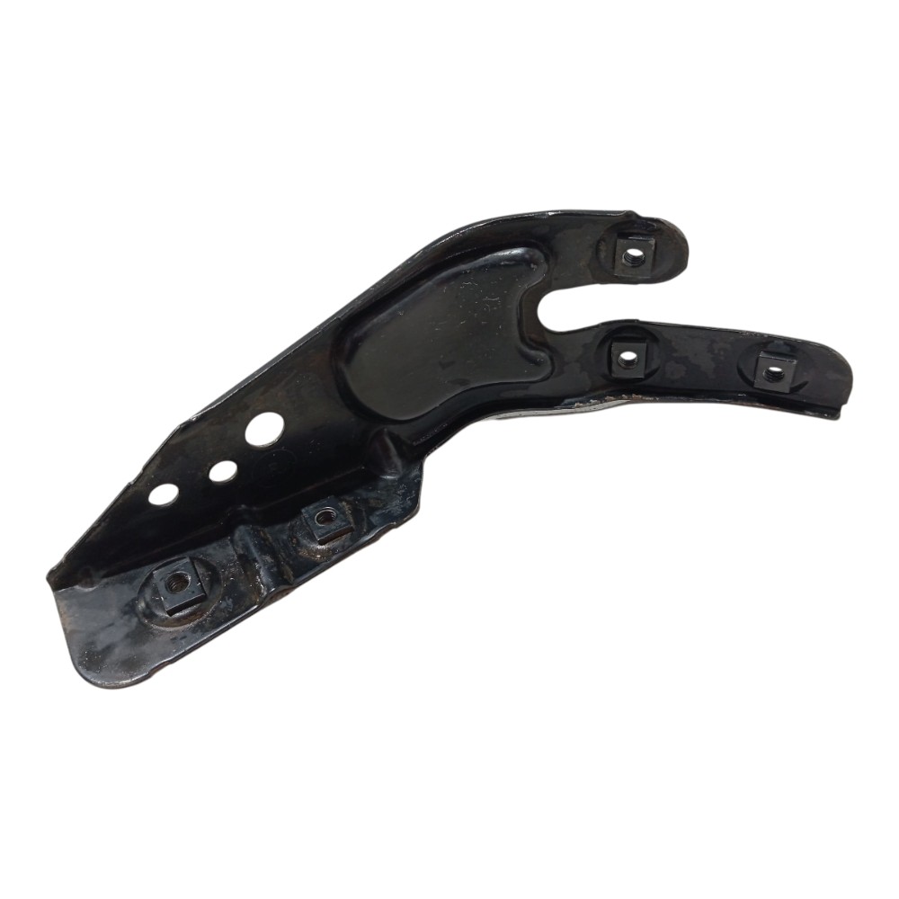 Suporte Paralama Direito Mercedes C180 2002 2007 V661 2