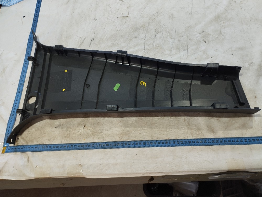 Acabamento Coluna Esquerda Mercedes B180 2010 1.7 V630 7