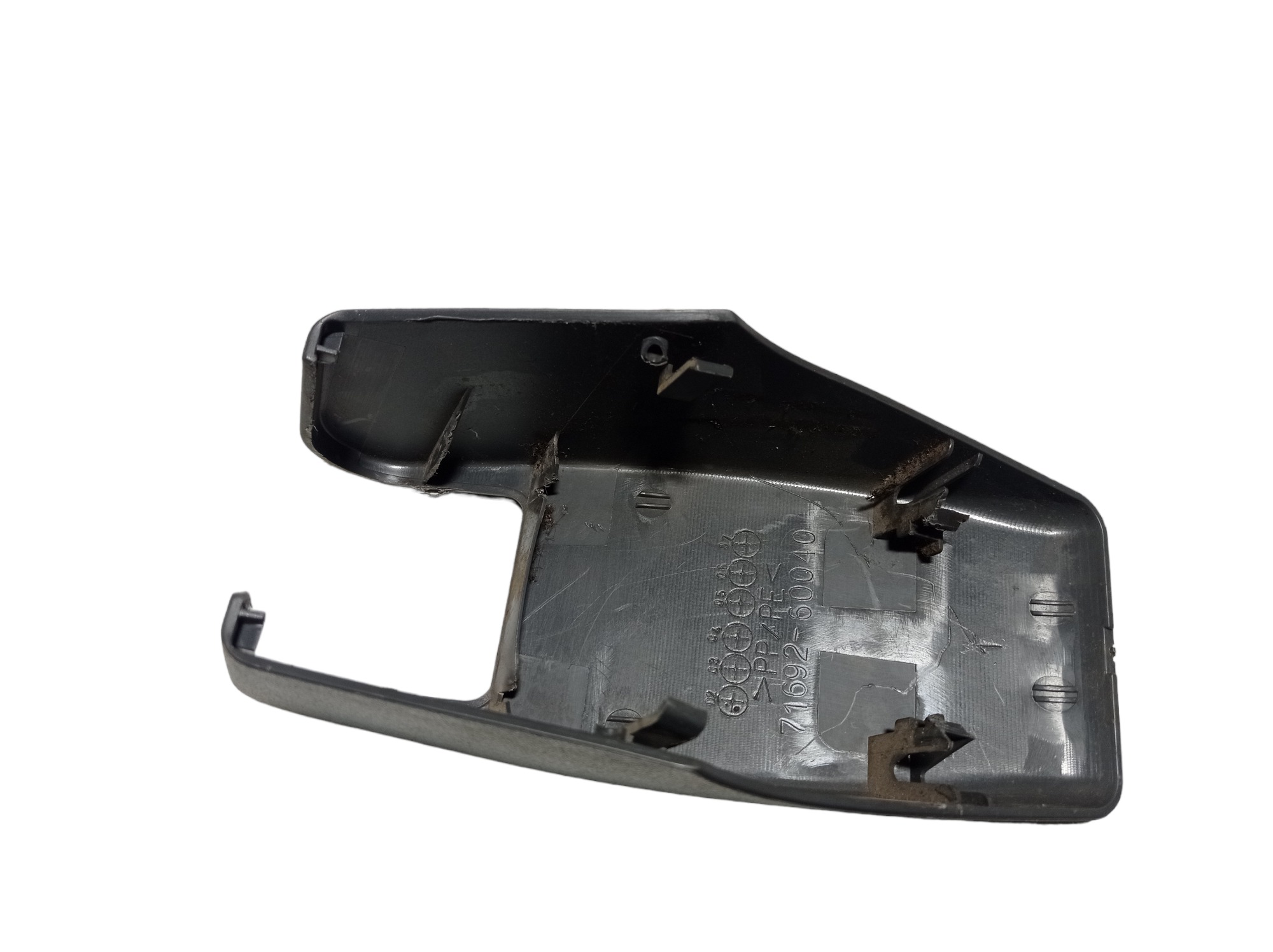 Acabamento Banco Traseiro Central Land Cruiser Prado 2004 5