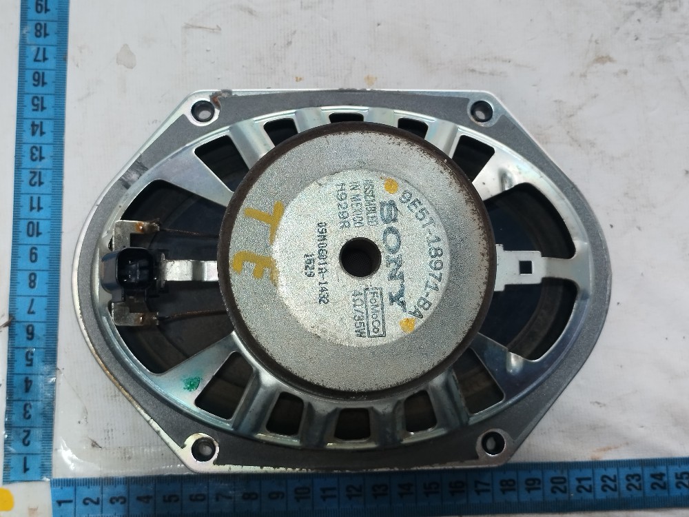 Alto Falante Porta Traseira Esq Ford Fusion 2009 2012 V637 8