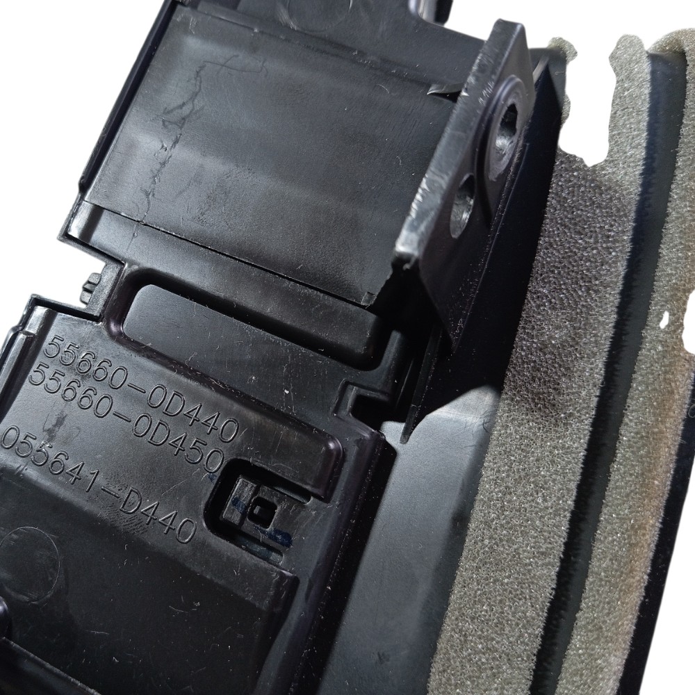 Difusor ar esquerdo painel Toyota Yaris 2022 2023 7