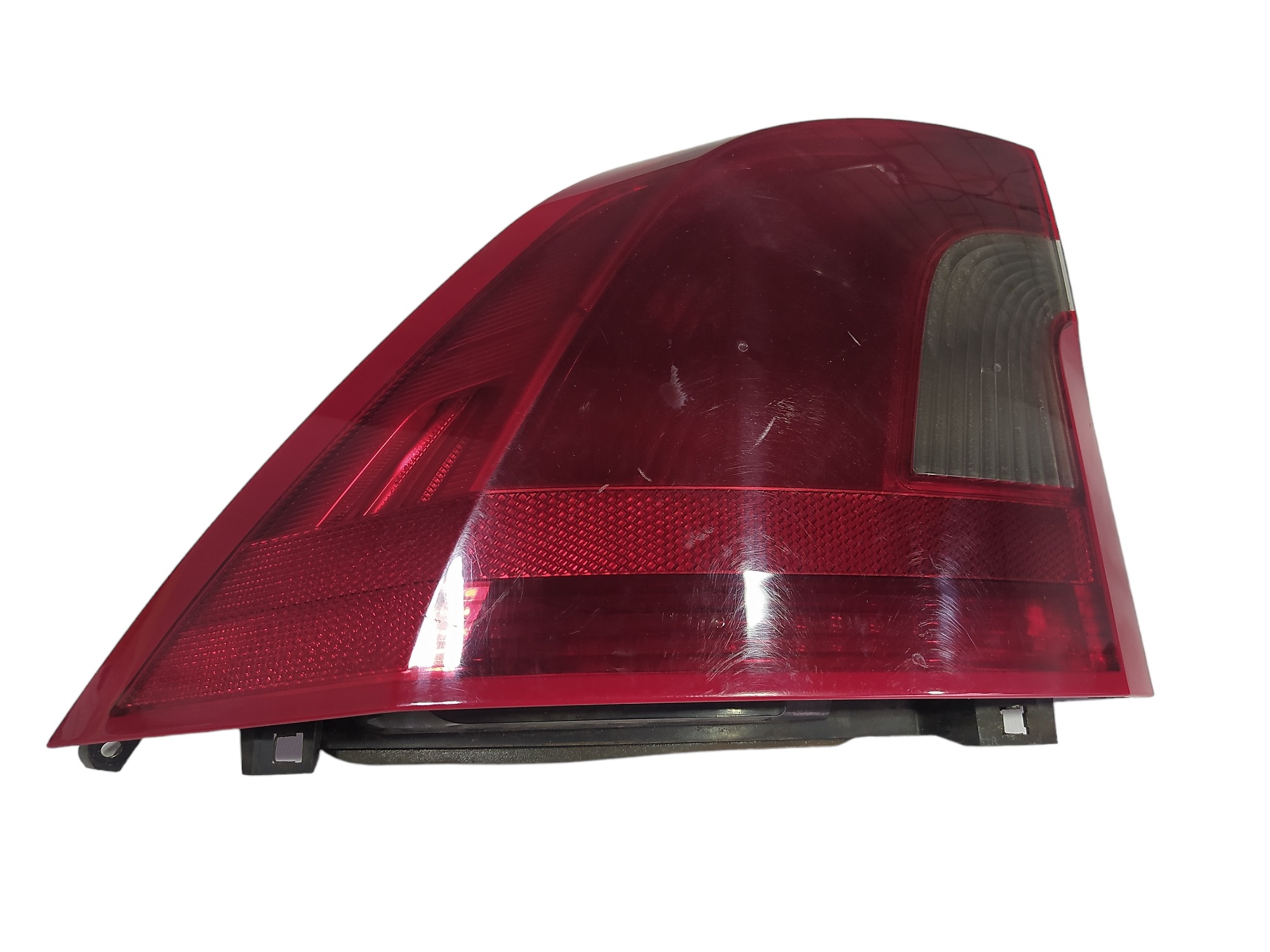 Lanterna Esquerda Volvo S60 2.0 2011 A 2018 V587 Vermelho 1