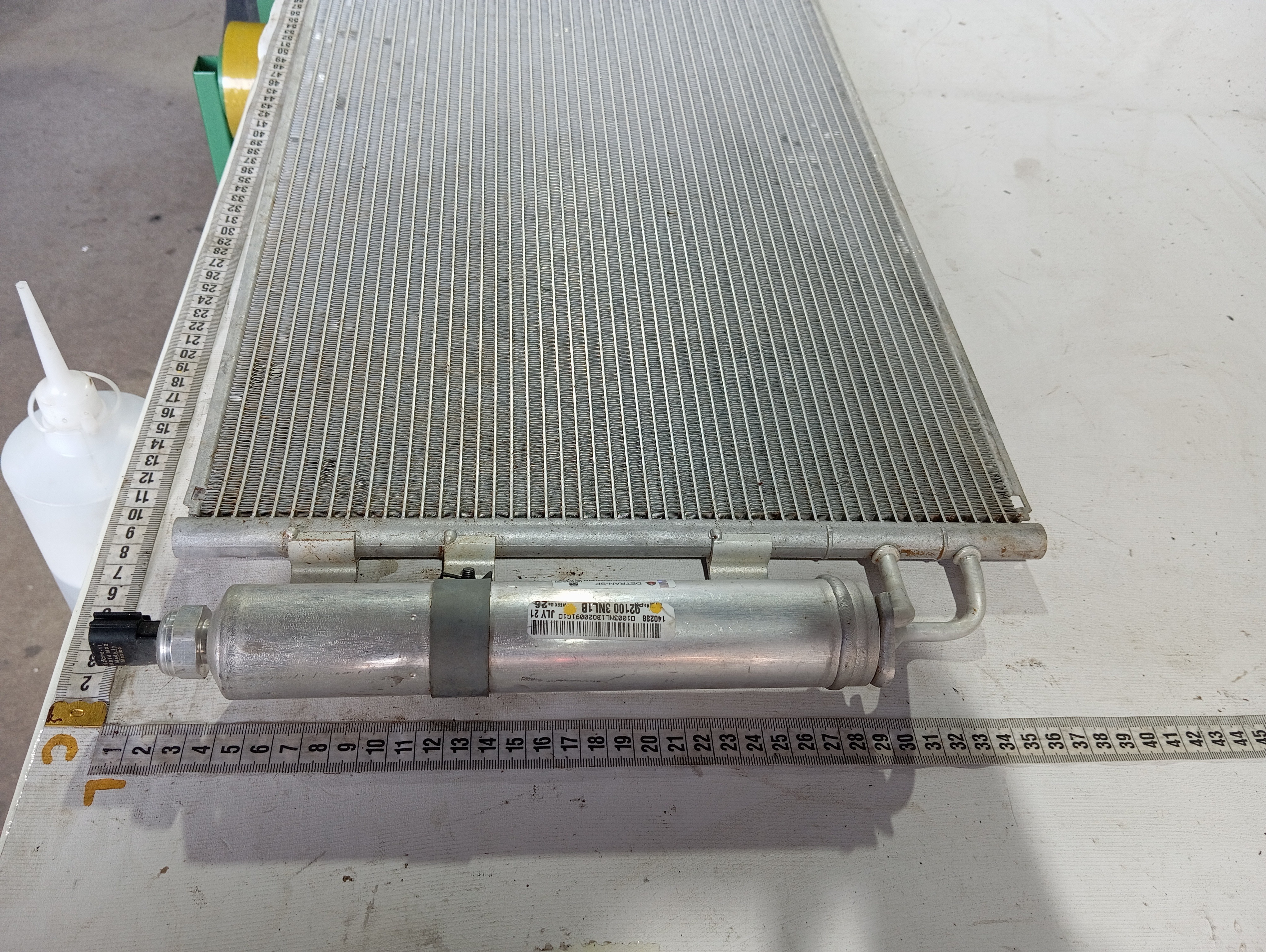 Condensador Ar Condicionado Nissan Leaf 2022 V589 7