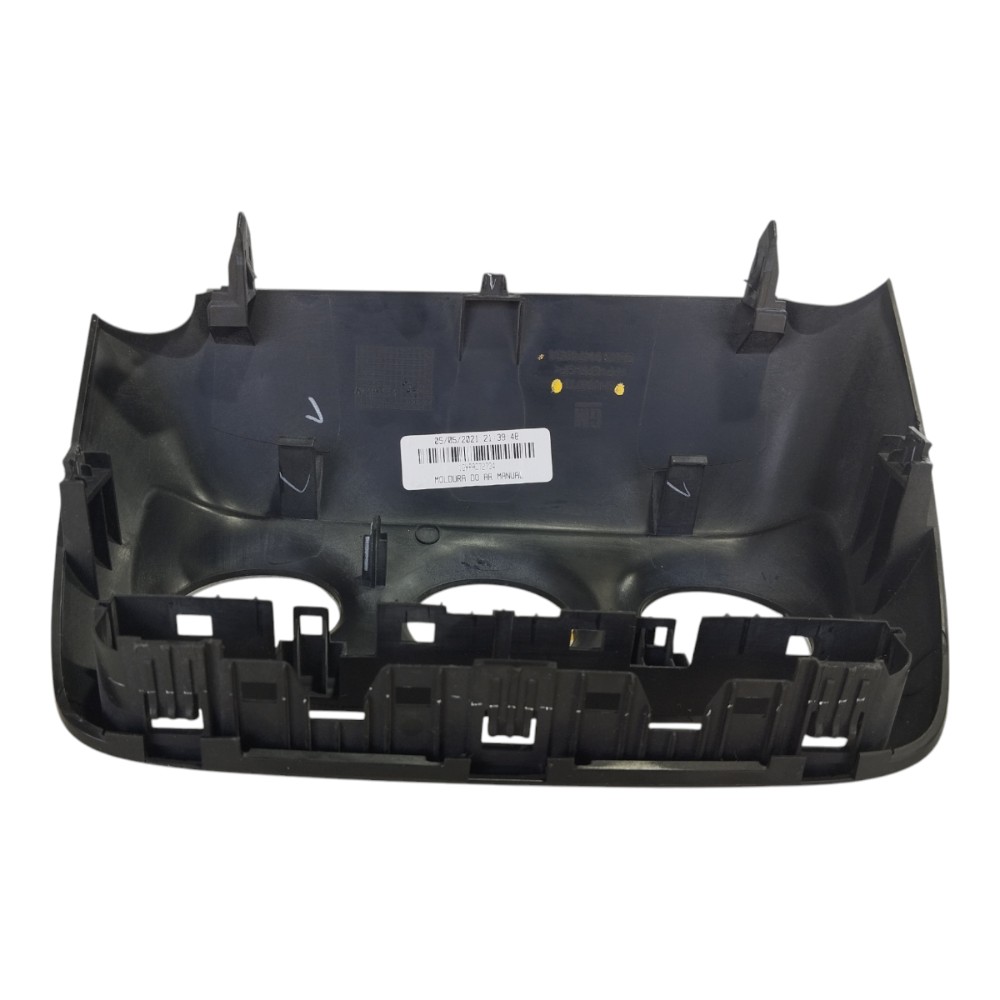 Moldura Comando Ar Condicionado Gm Tracker 2020 2025 V627 3