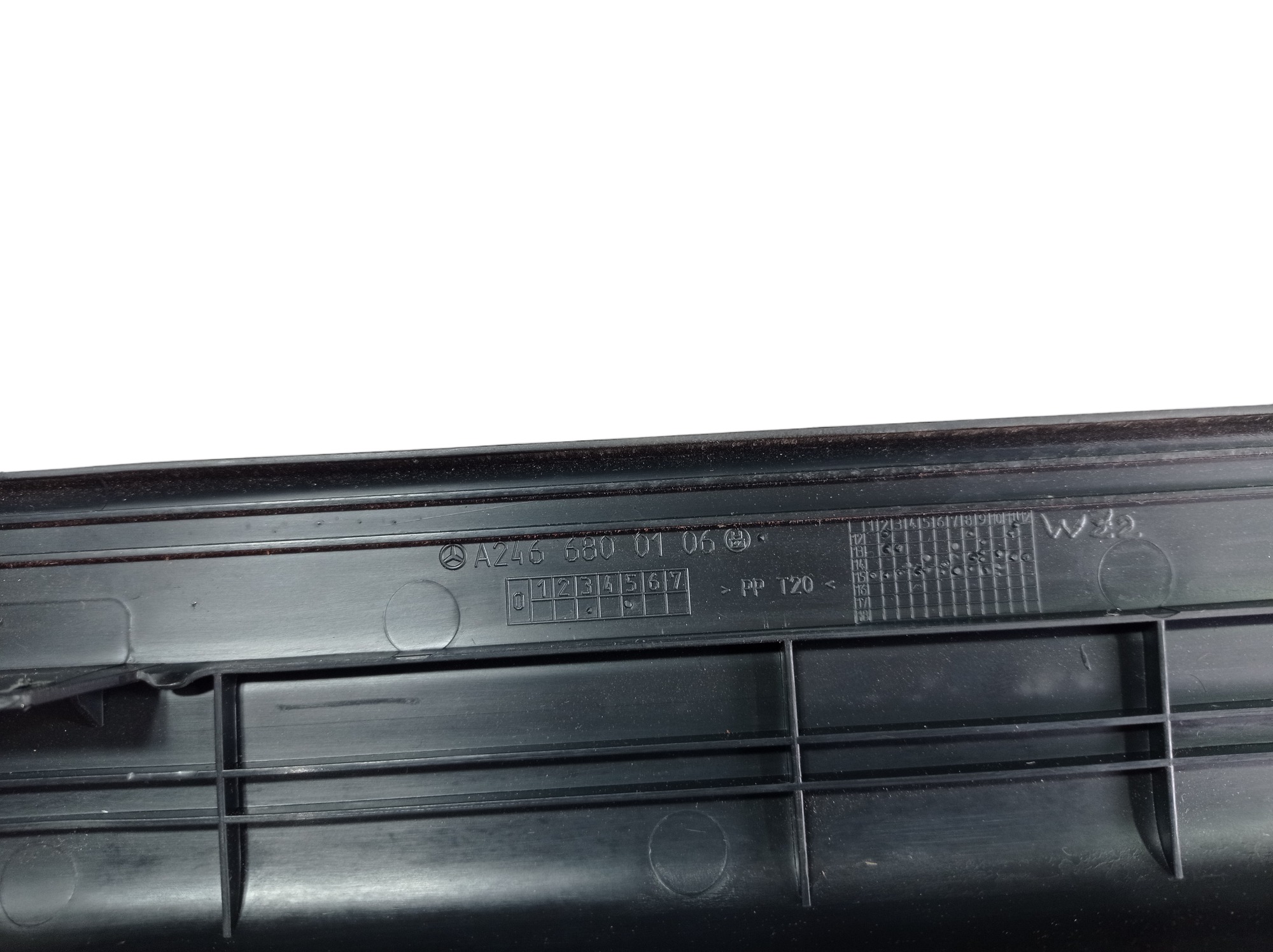 Soleira Dianteira Esquerda Mercedes Gla 200 2016 V568 Preto 8