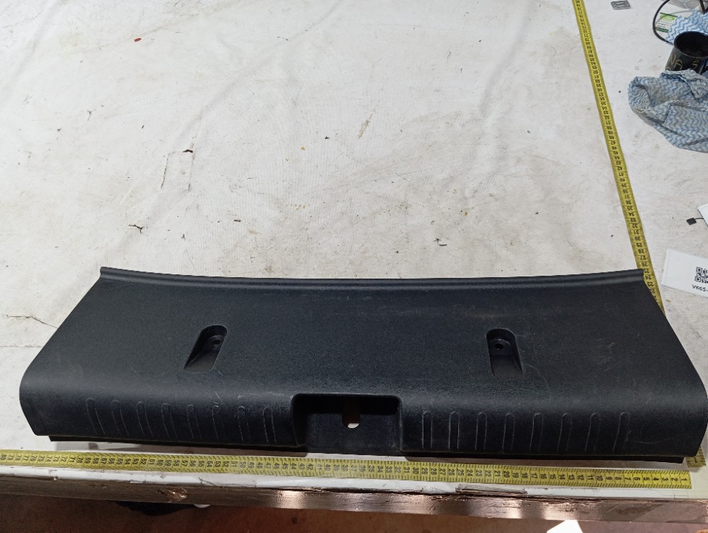 Acabamento Porta Malas Byd Dolphin Mini 2024 2025 V665 Preto 10