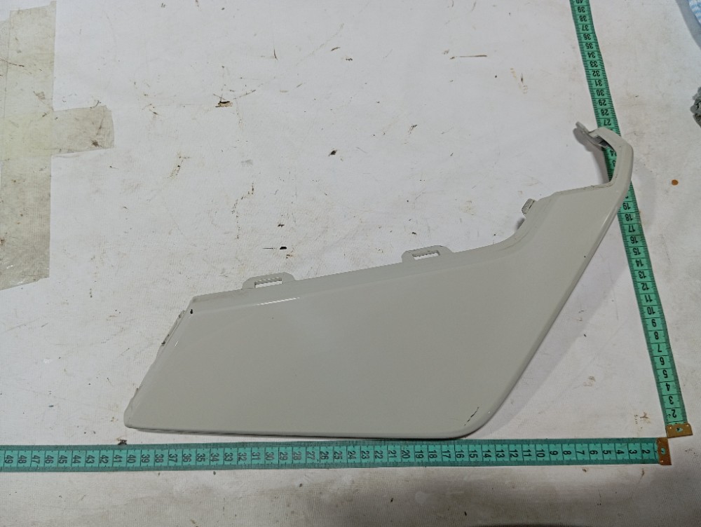 Moldura Direita Parachoque Tras Byd Dolphin Mini Gs 24 V634 9