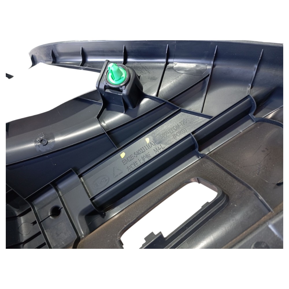 Acabamento Esquerdo Bagagito Byd Dolphin 2024 V653 6