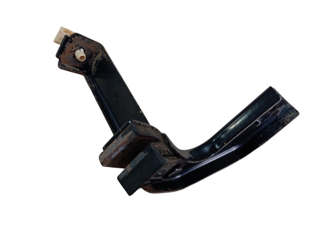 Suporte Esquerdo Condensador Land Cruiser Prado 2005 V620 4