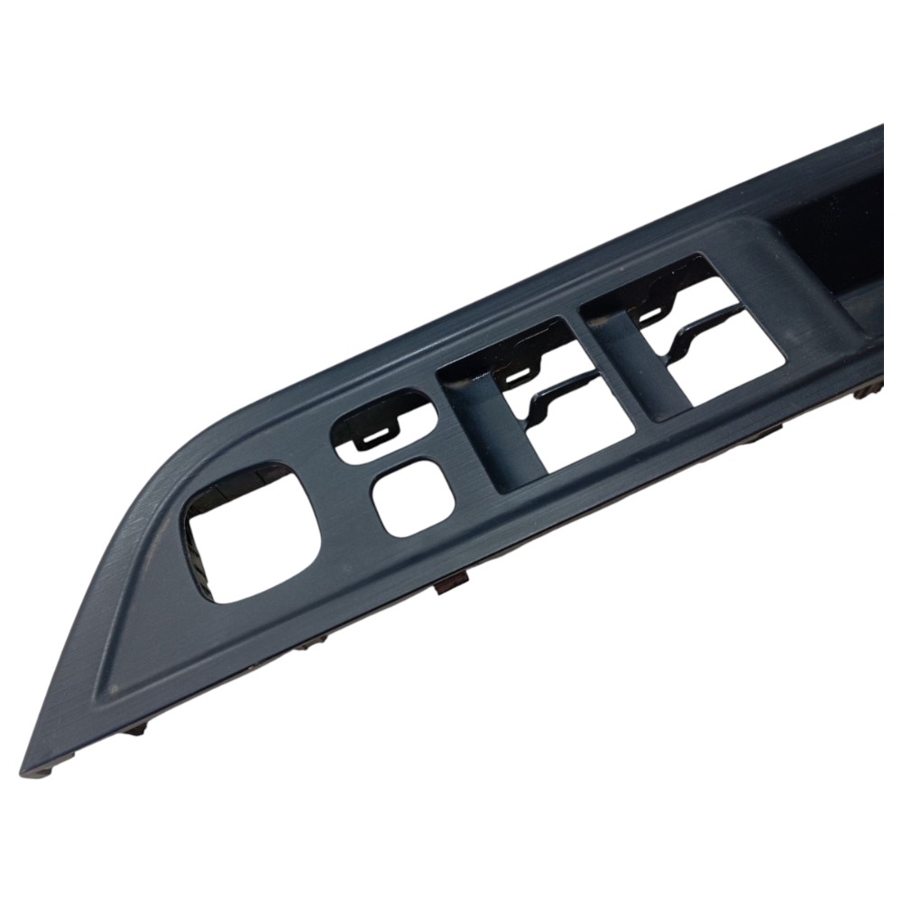 Moldura Botão Vidro Porta Motorista Jac Ejs1 2022 2023 V651
