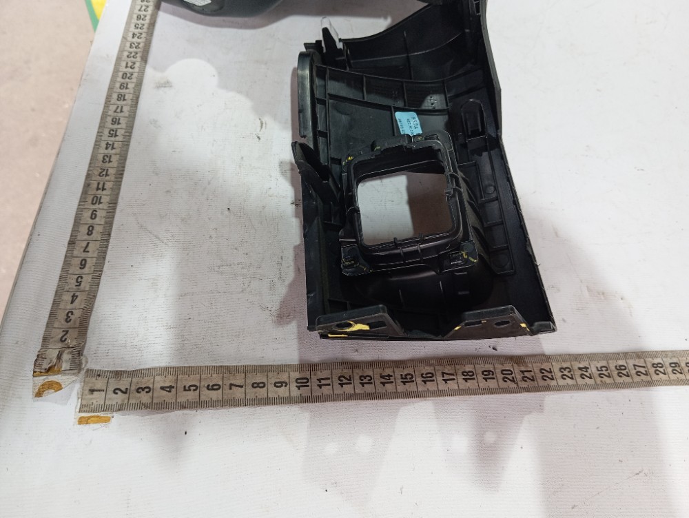 Acabamento Esquerdo Painel Hyundai Creta 2023 V609 9