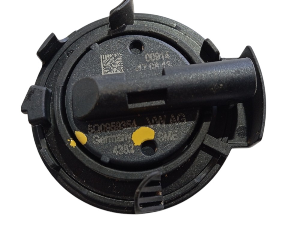 Sensor porta dianteira direita Vw Golf Highline 2014 V626 6