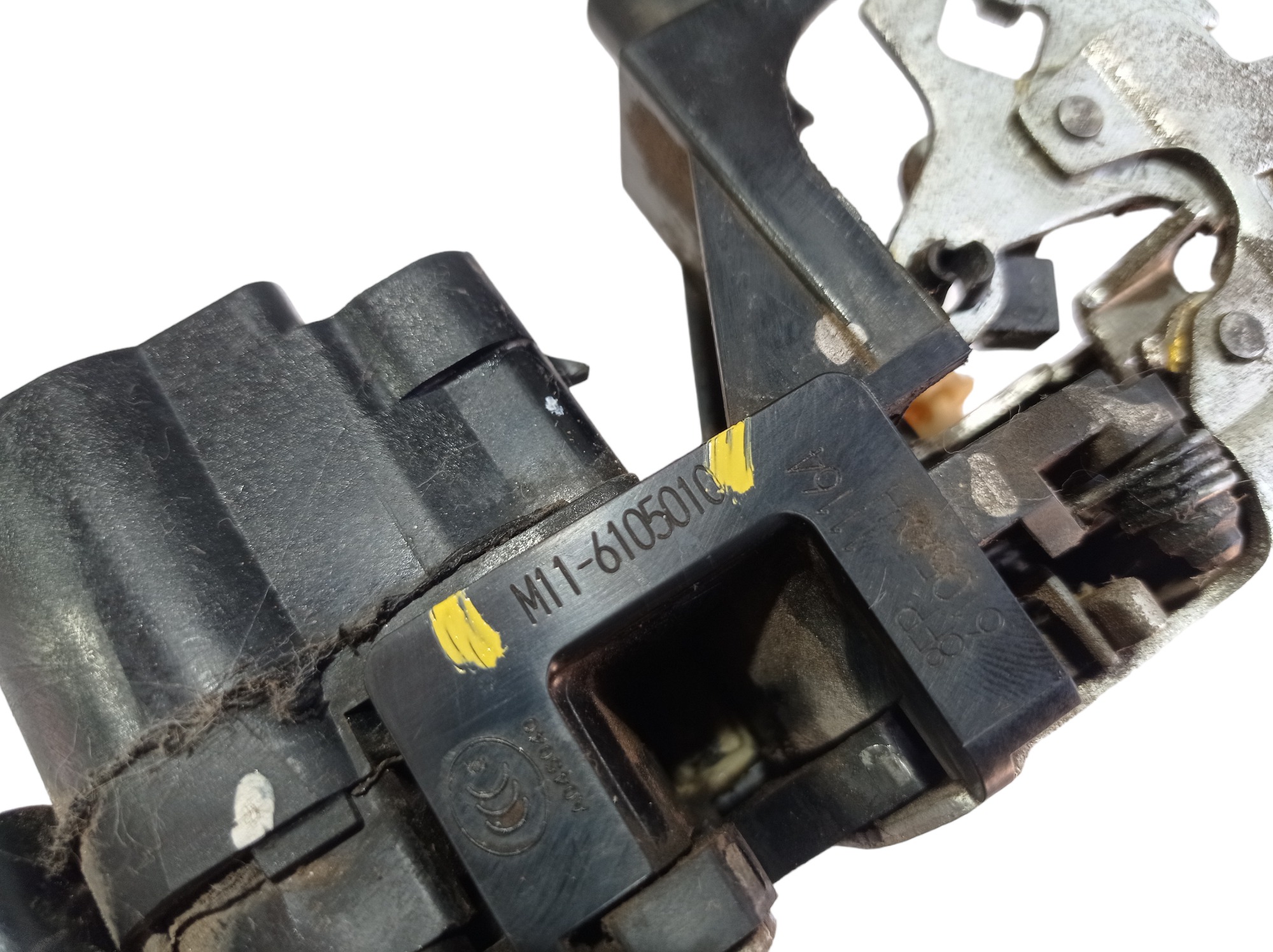 Fechadura Porta Dianteira Esquerd Chery Cielo 2010 A 12 V514 6