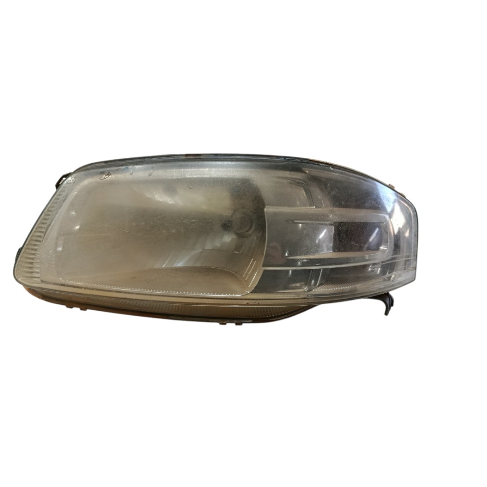 Farol esquerdo Volkswagen Gol 2014