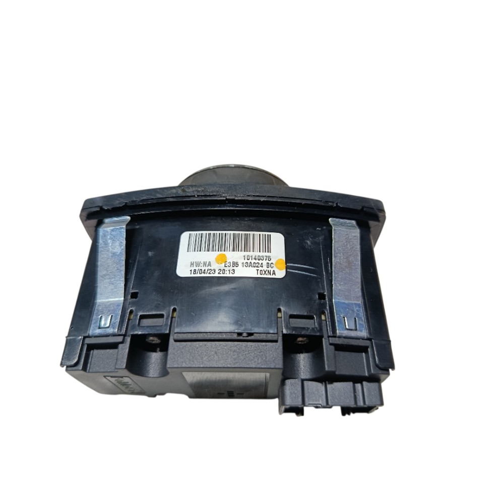 Comando farol abertura tampa traseira Ford Ka 2017 6