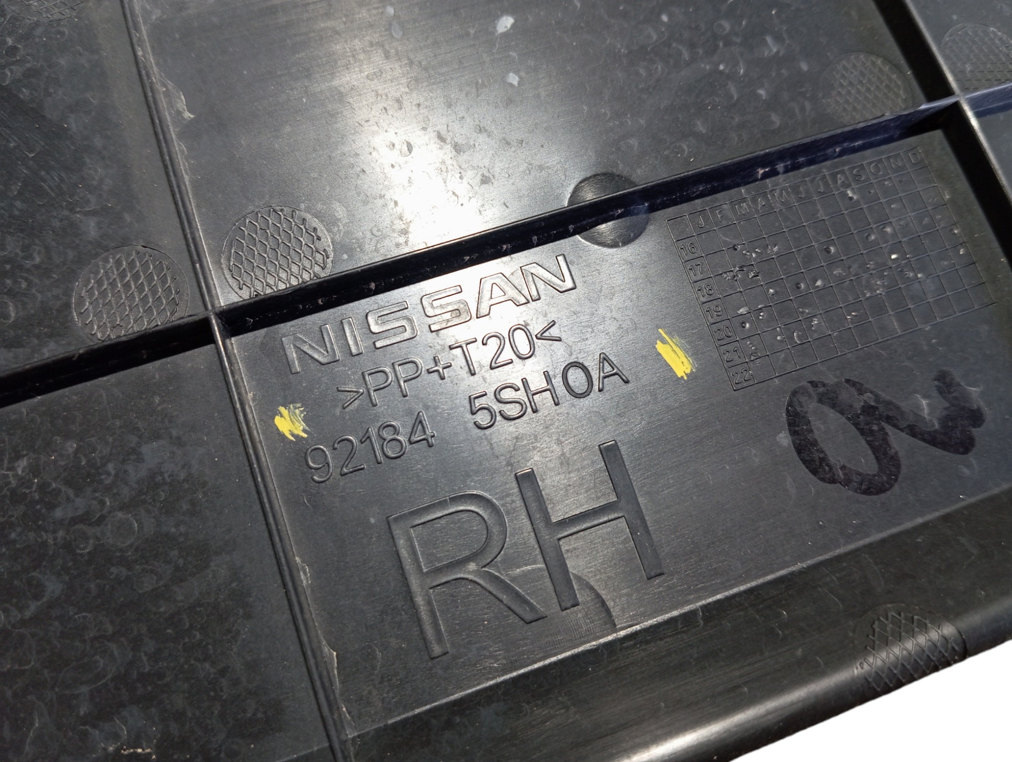 Defletor Direito Radiador Nissan Leaf 2022 V589 7
