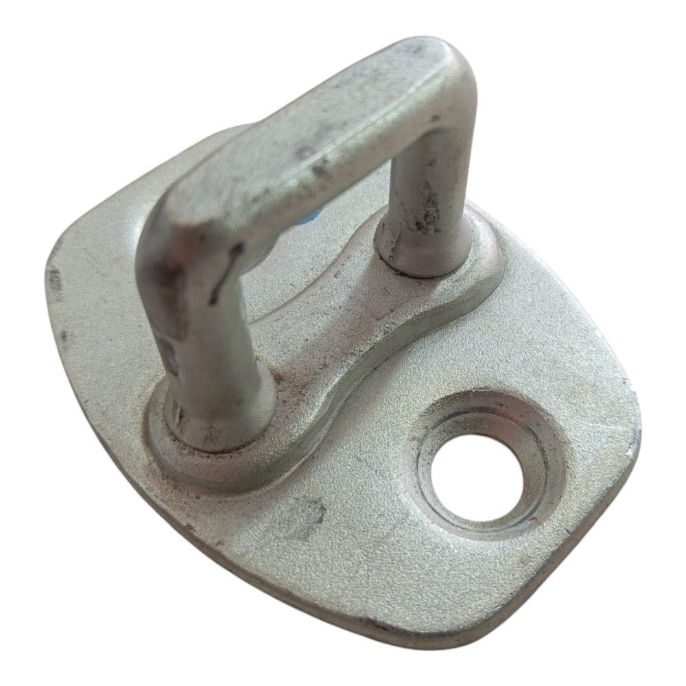 Batente Porta Gm Tracker 2020 2025 V627 8