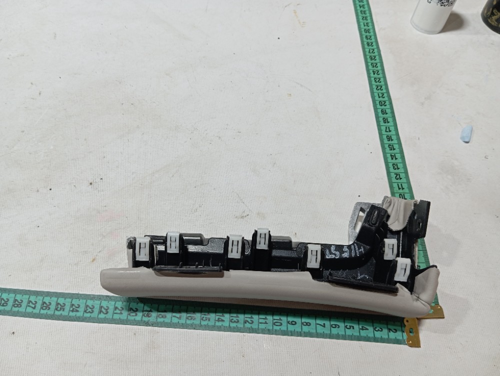 Moldura esquerda painel Byd Song Pro 2025 V669 9