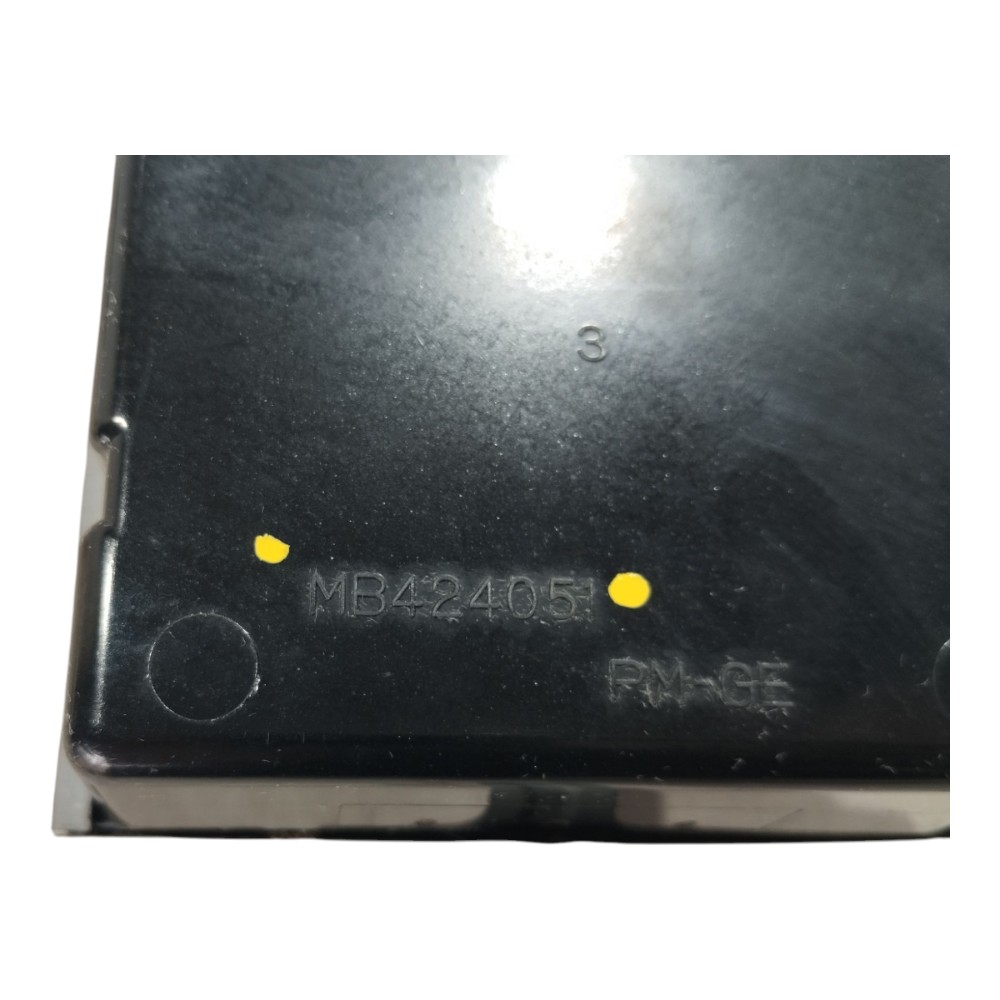 Cinzero Frontal Painel Mitsubishi L200 Sport 2004 V638 2