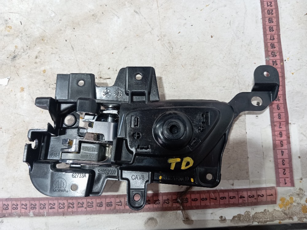 Maçaneta Int Porta Tras Direita Ram Rampage Rt 2023 24 V641 Traseira 8