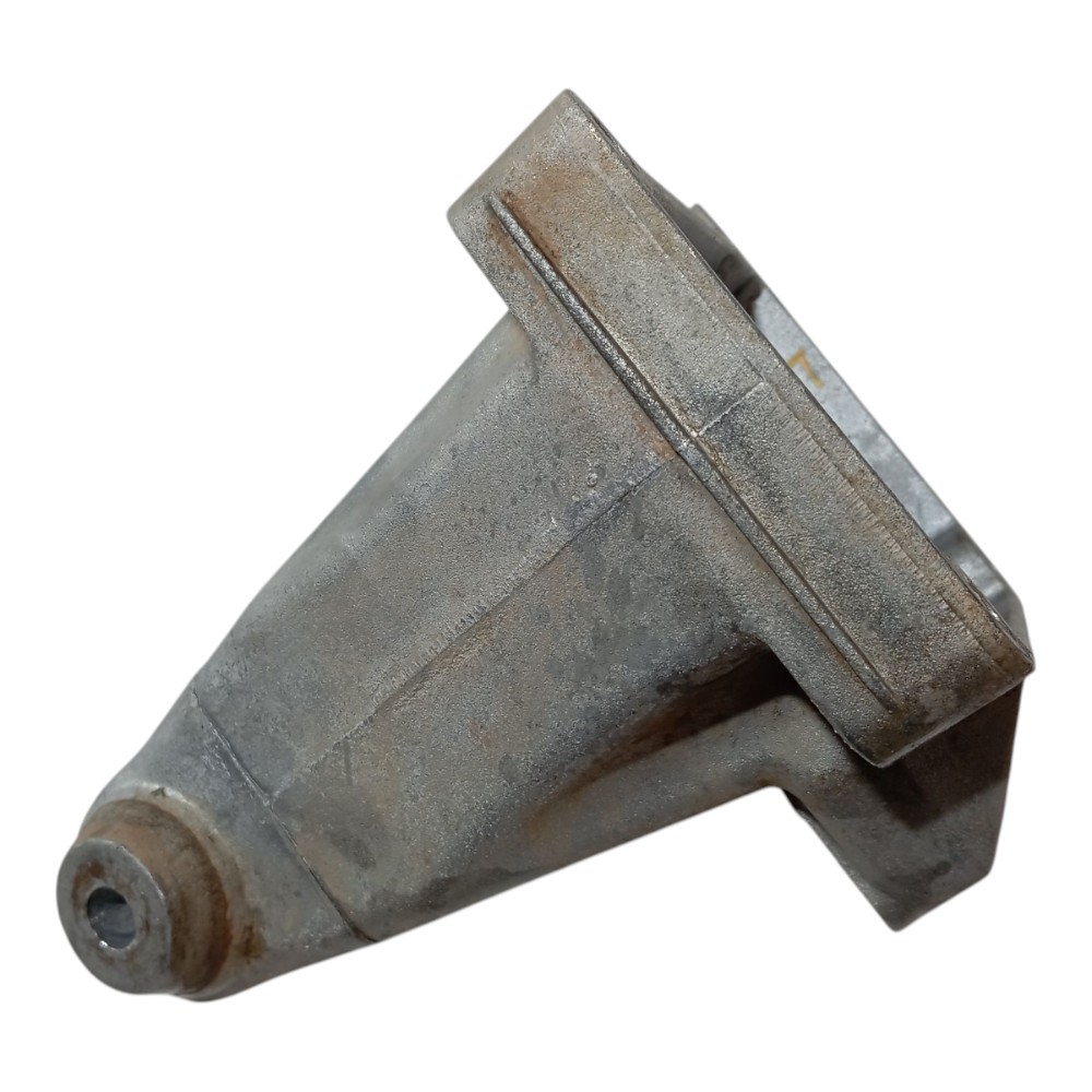 Suporte Coxim Esquerdo Motor Mercedes C180 2002 2007 V661 7