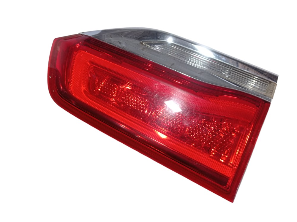 Lanterna Esquerda Tampa Traseira Grand Cherokee 2014 V604 3