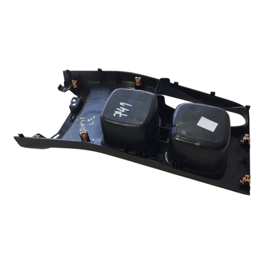 Porta Copos Console Central Suzuki Scross 2015 2016 V648 6
