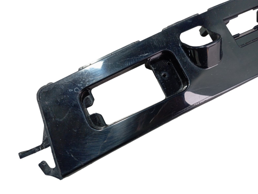 Moldura Luz Placa Traseira Hyundai Creta 2023 V609 8