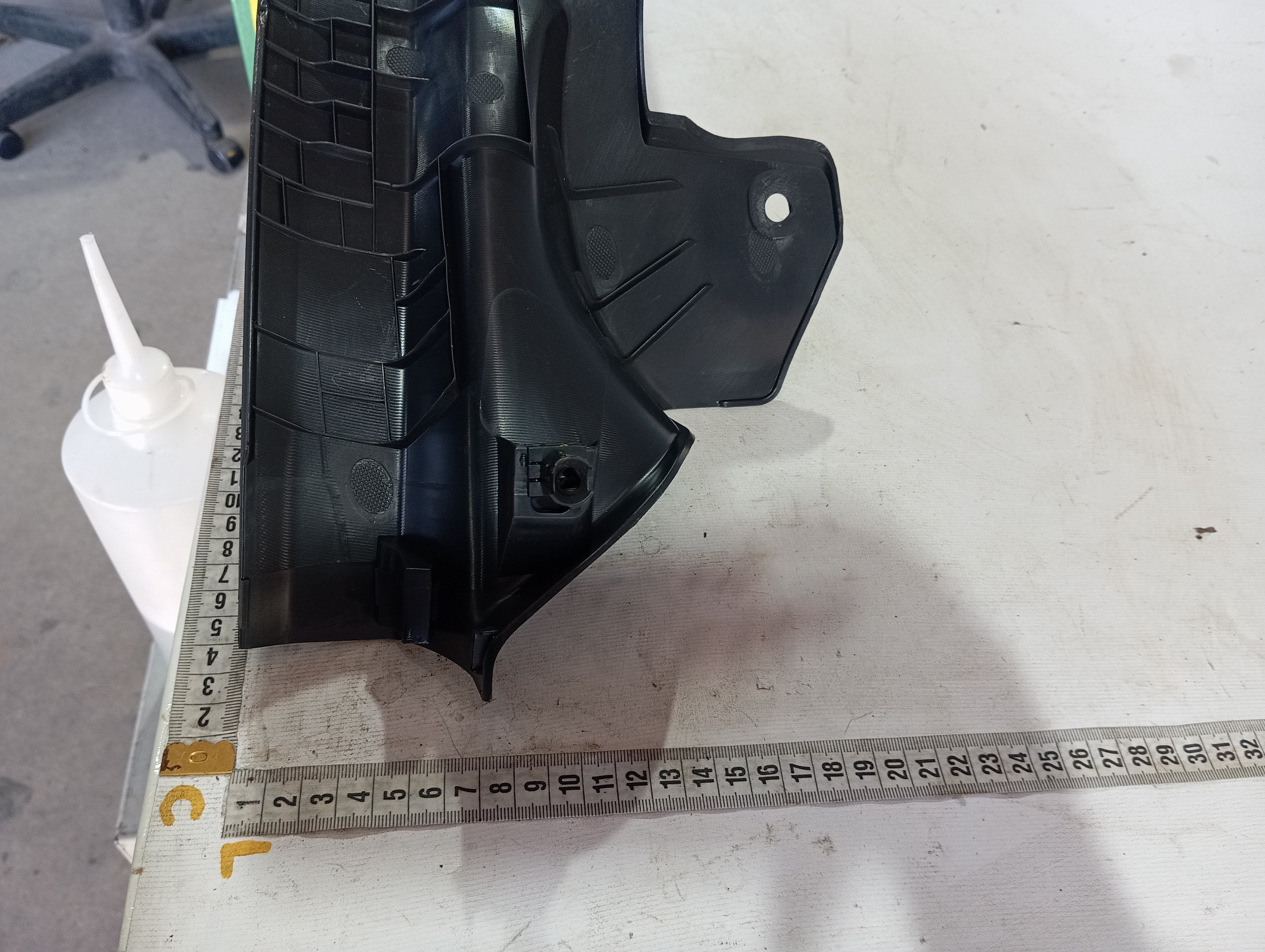 Acabamento Coluna Tras Esq Vw Taos Highline 250 2022 24 V601 7